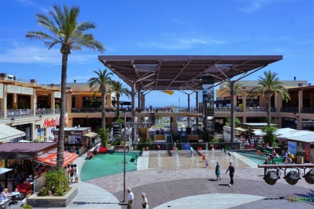Bungalow Avec Piscine Torrevieja Eksteriør bilde