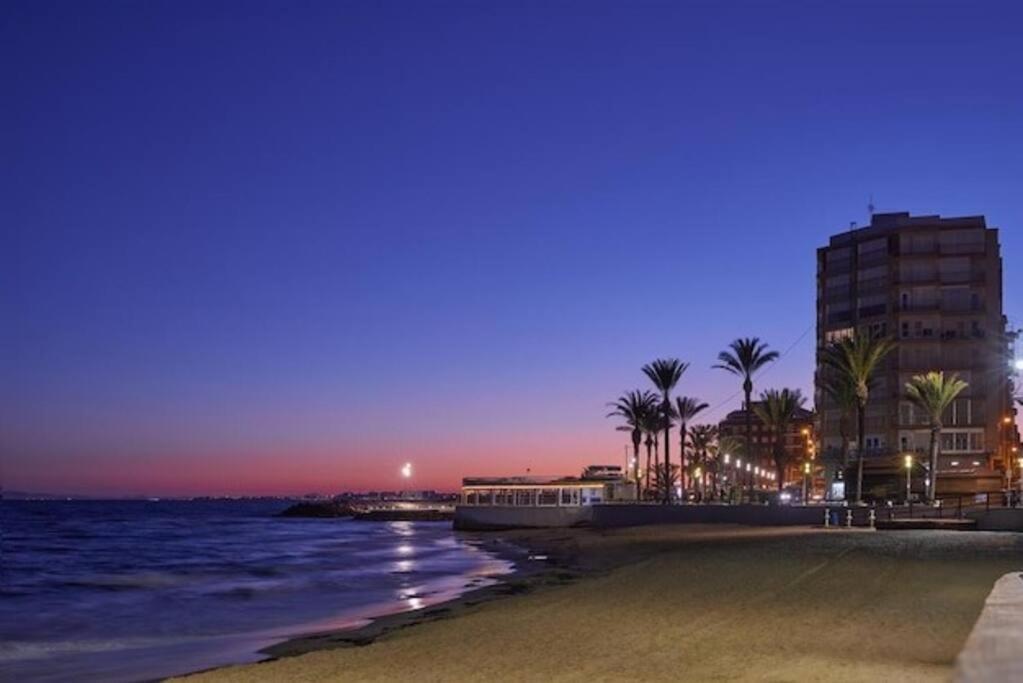 Bungalow Avec Piscine Torrevieja Eksteriør bilde